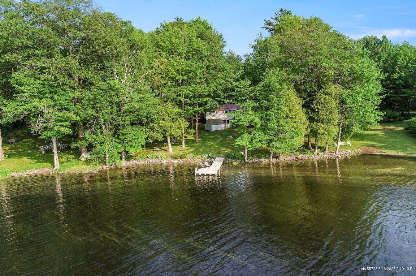 47 Harold Howell Way, Winthrop, ME 04364