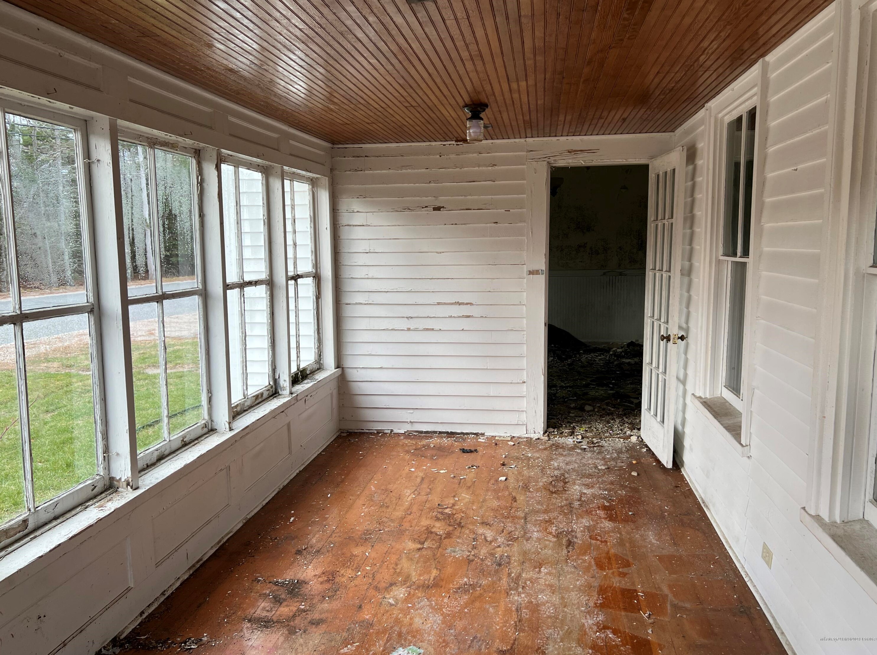 83 Taunton Dr, Sullivan, ME 04664