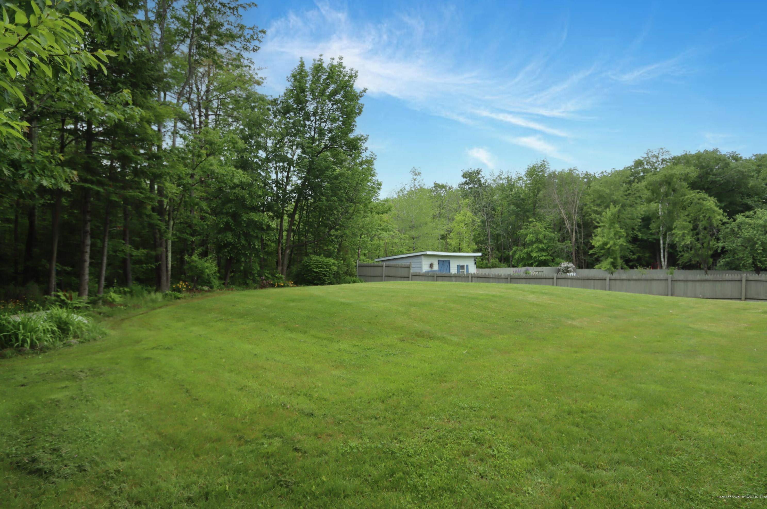 8 Cleveland Pl, Waterville, ME 04901