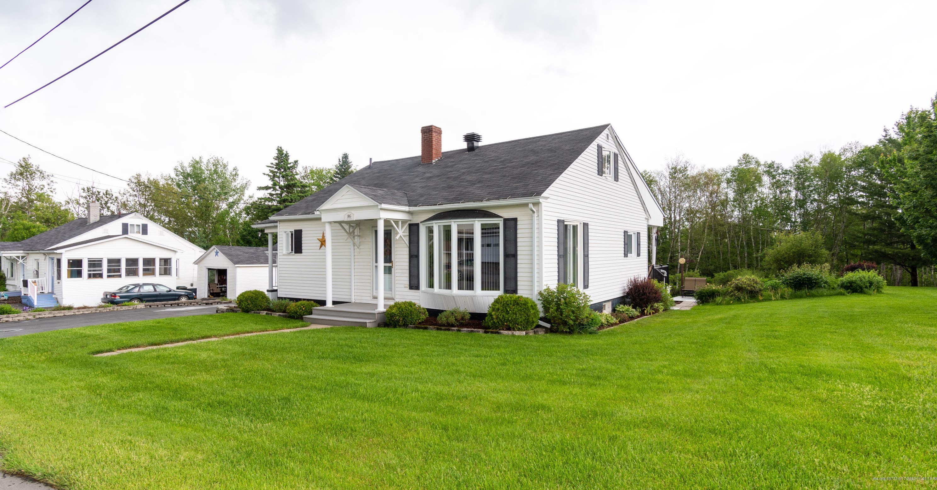 86 18th Ave, Madawaska, ME 04756