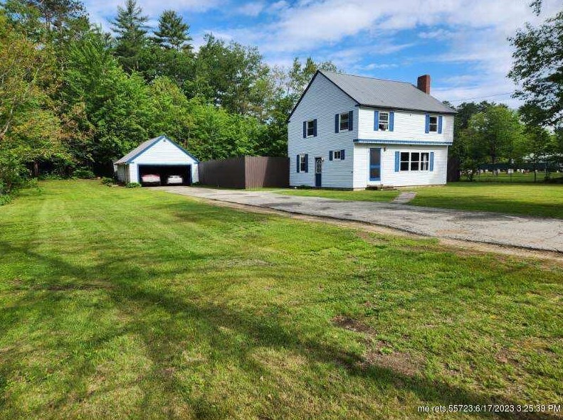 78 Pine St, Carthage, ME 04224