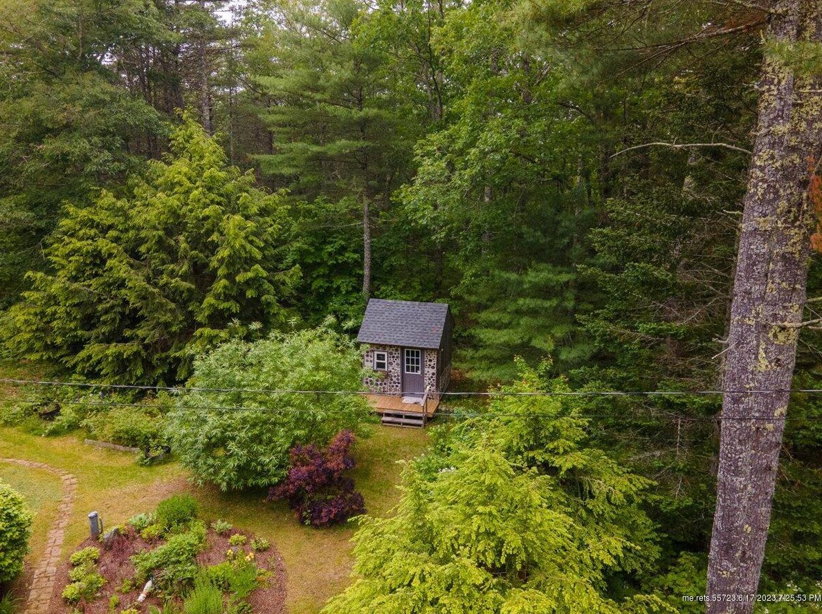 1011 Biscay Rd, Bremen ME  04551-3100 exterior