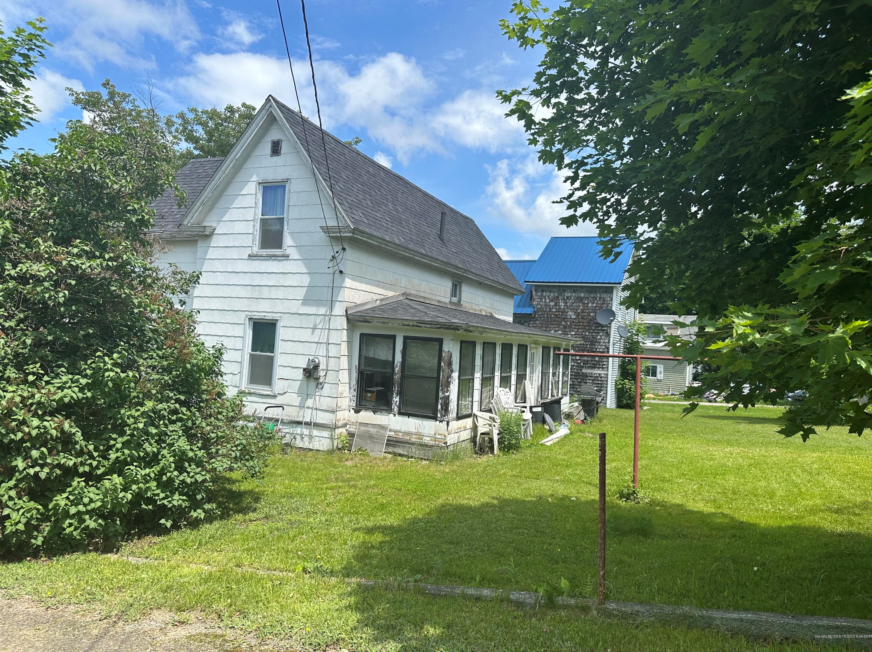 76 Elm St, Millinocket, ME 04462