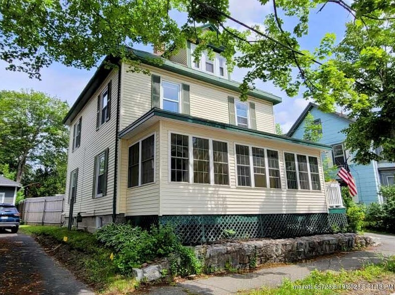 295 French St, Bangor, ME 04401