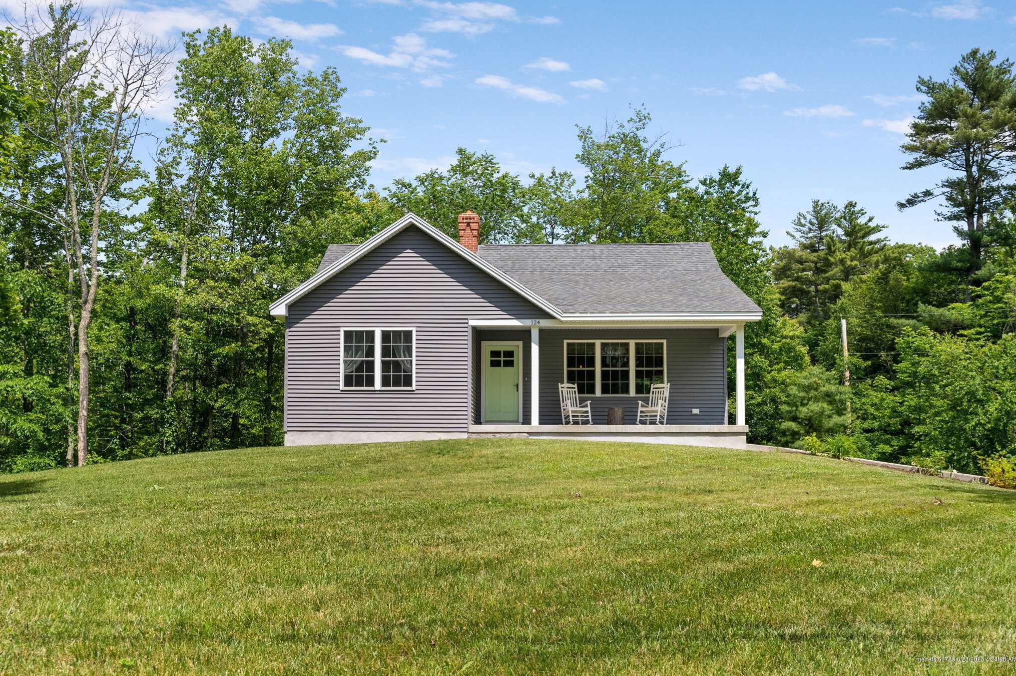 124 Bauneg Beg Rd, Sanford, ME 04073