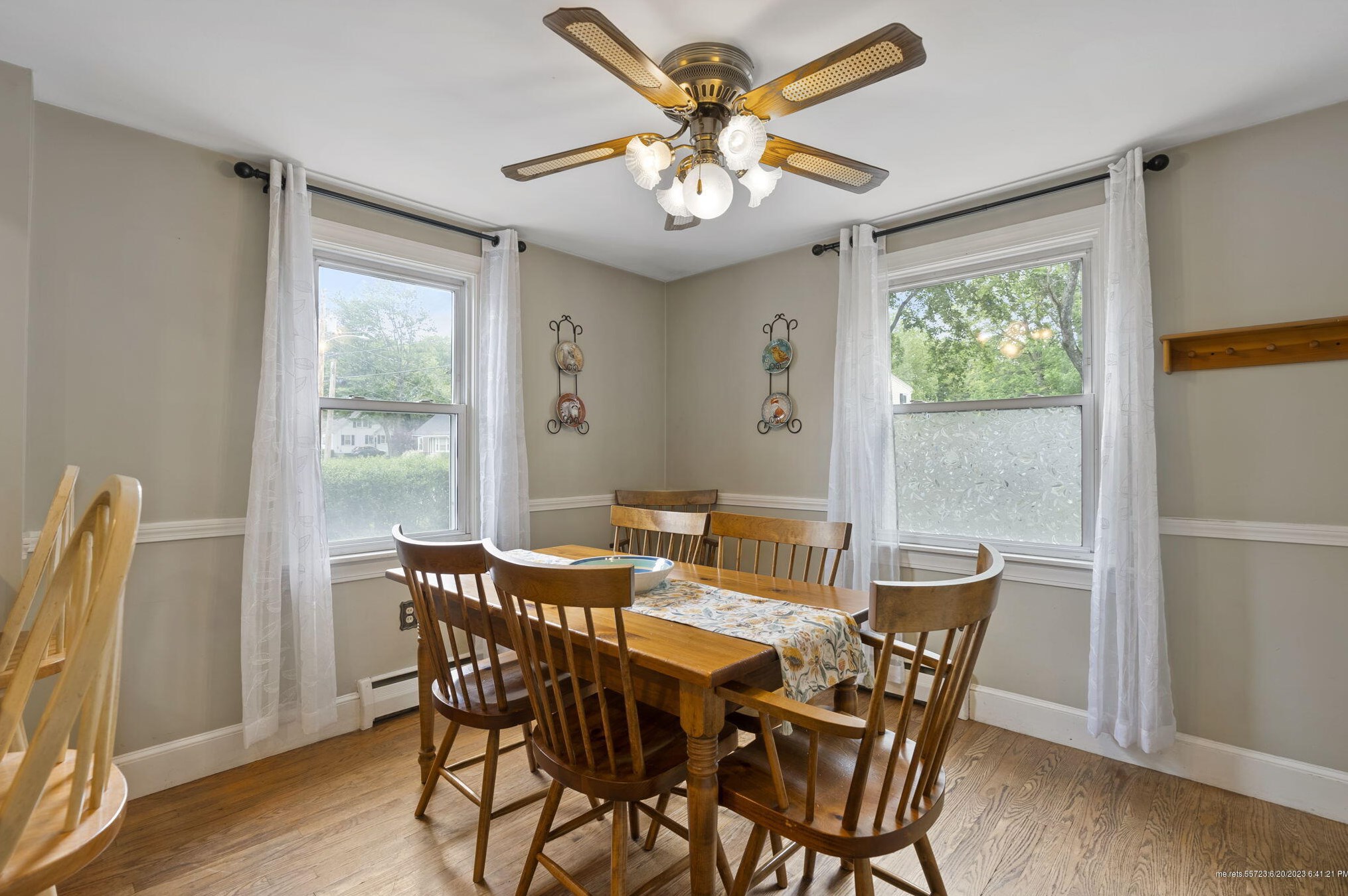 10 Woodvale St, Portland ME  04102-1324 exterior