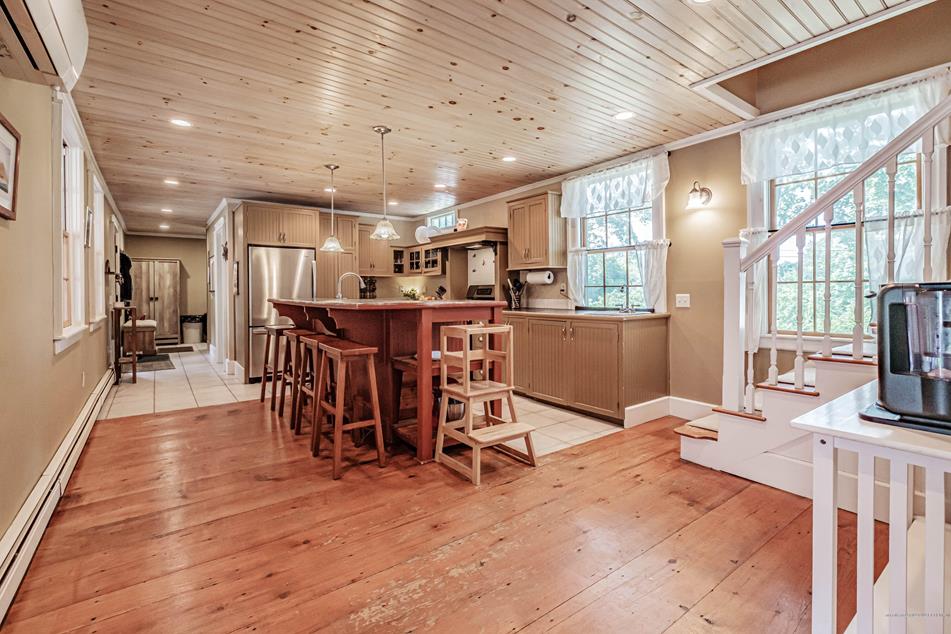 1190 Westbrook St, Portland, ME 04102 MLS 1562800 Coldwell Banker