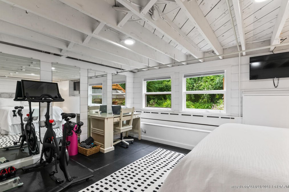 281 Harvard St, Portland ME  04103-3550 exterior