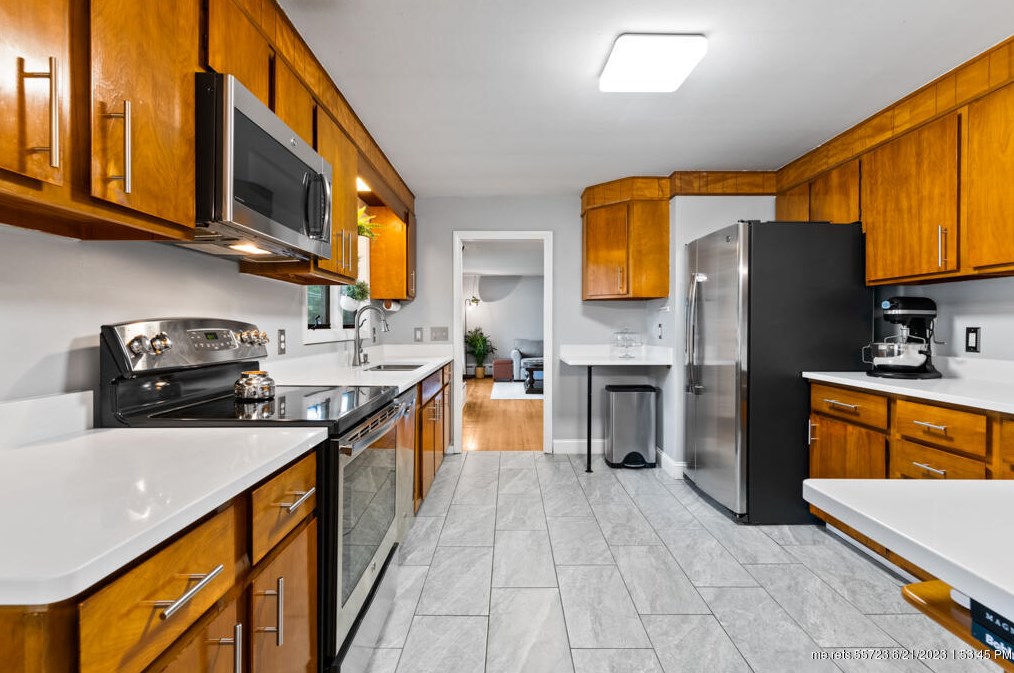 281 Harvard St, Portland ME  04103-3550 exterior