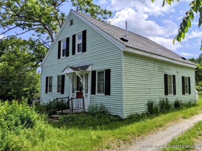 21 School St, Bowdoinham, ME 04008
