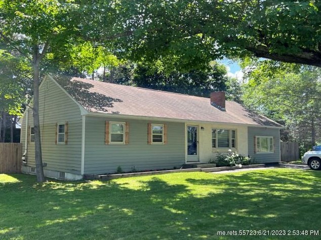 1289 Pushaw Rd, Bangor, ME 04401