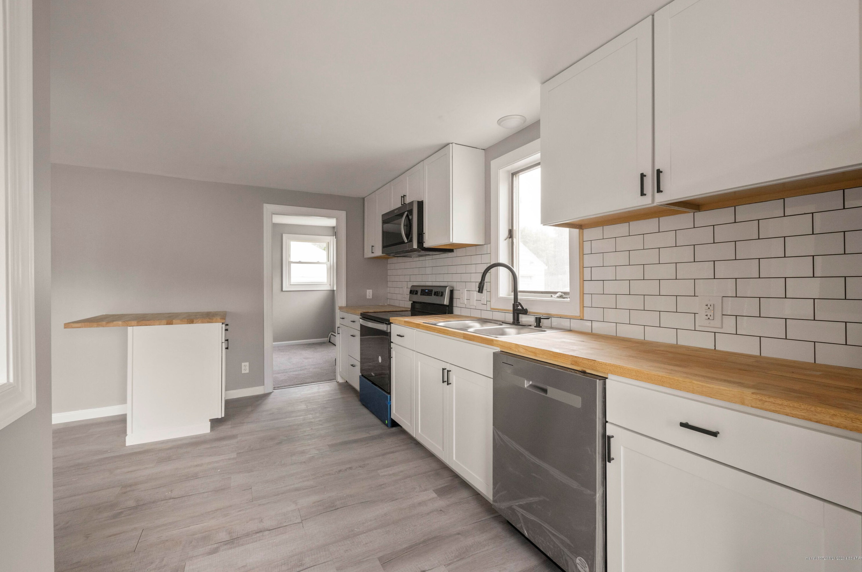 62 King Ave, Lewiston, ME 04240