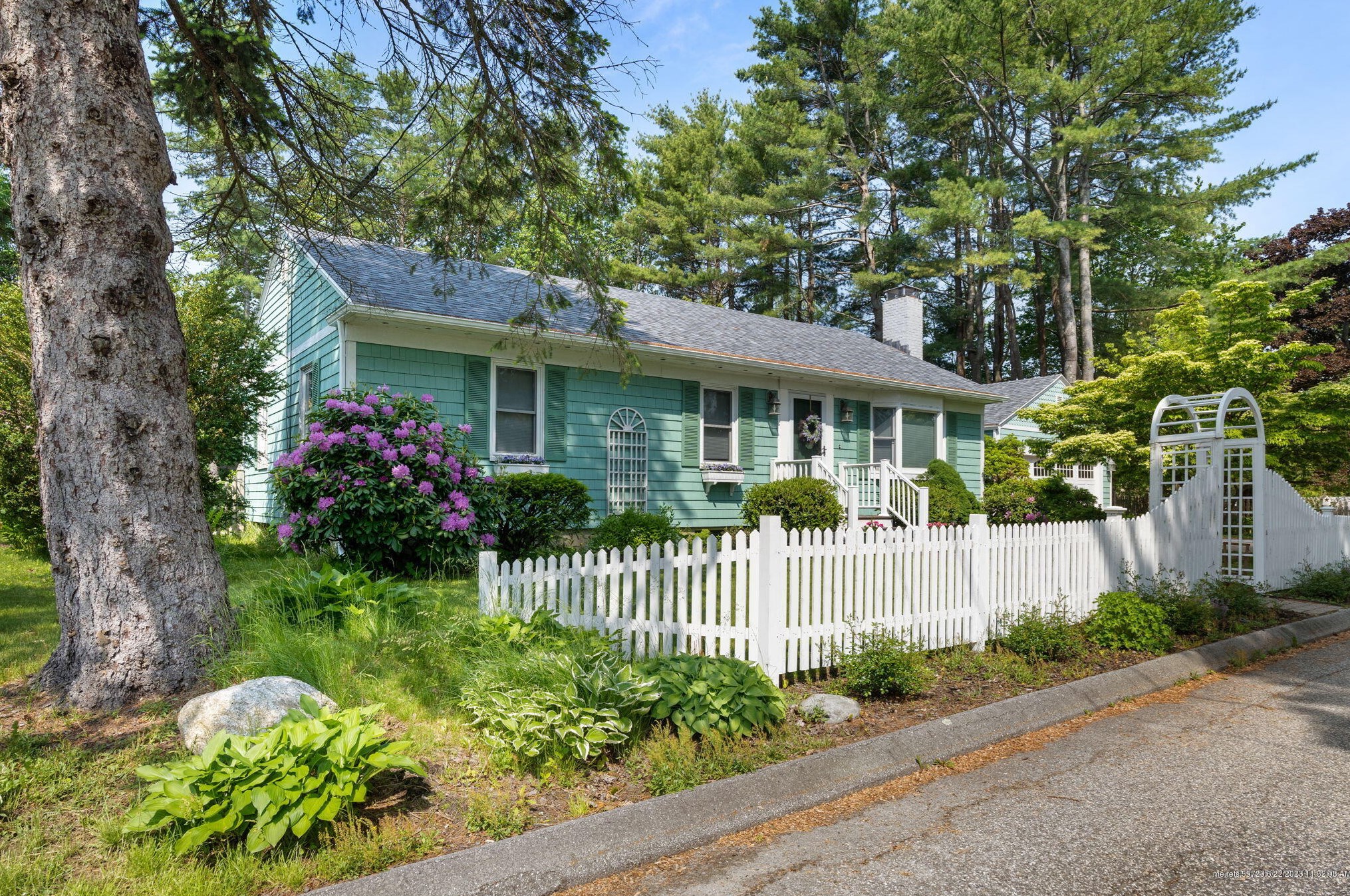 3 Whitney Rd, Portland ME  04105-1921 exterior