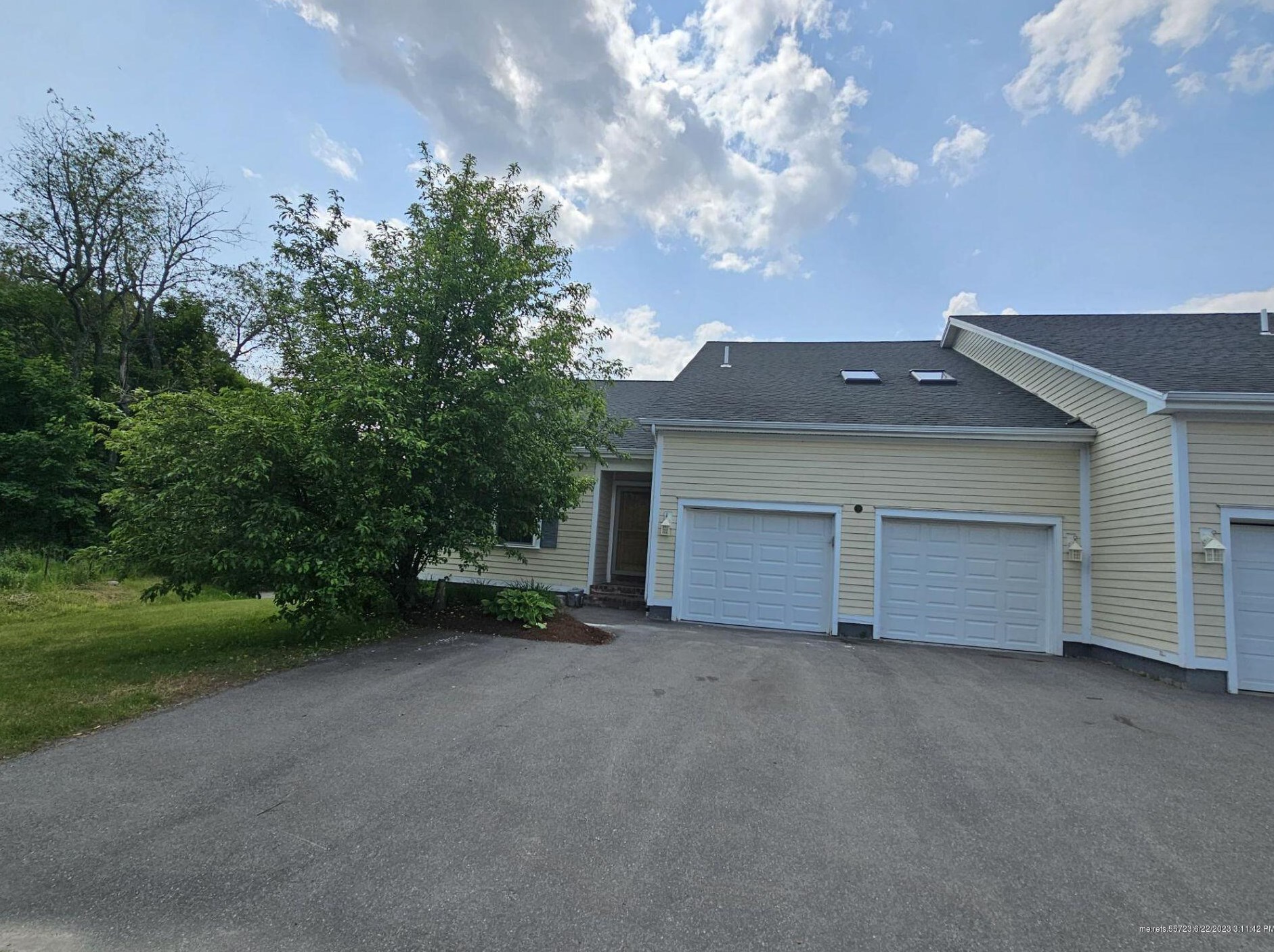 11 Bald Eagle Dr, Brewer, ME 04412-2538