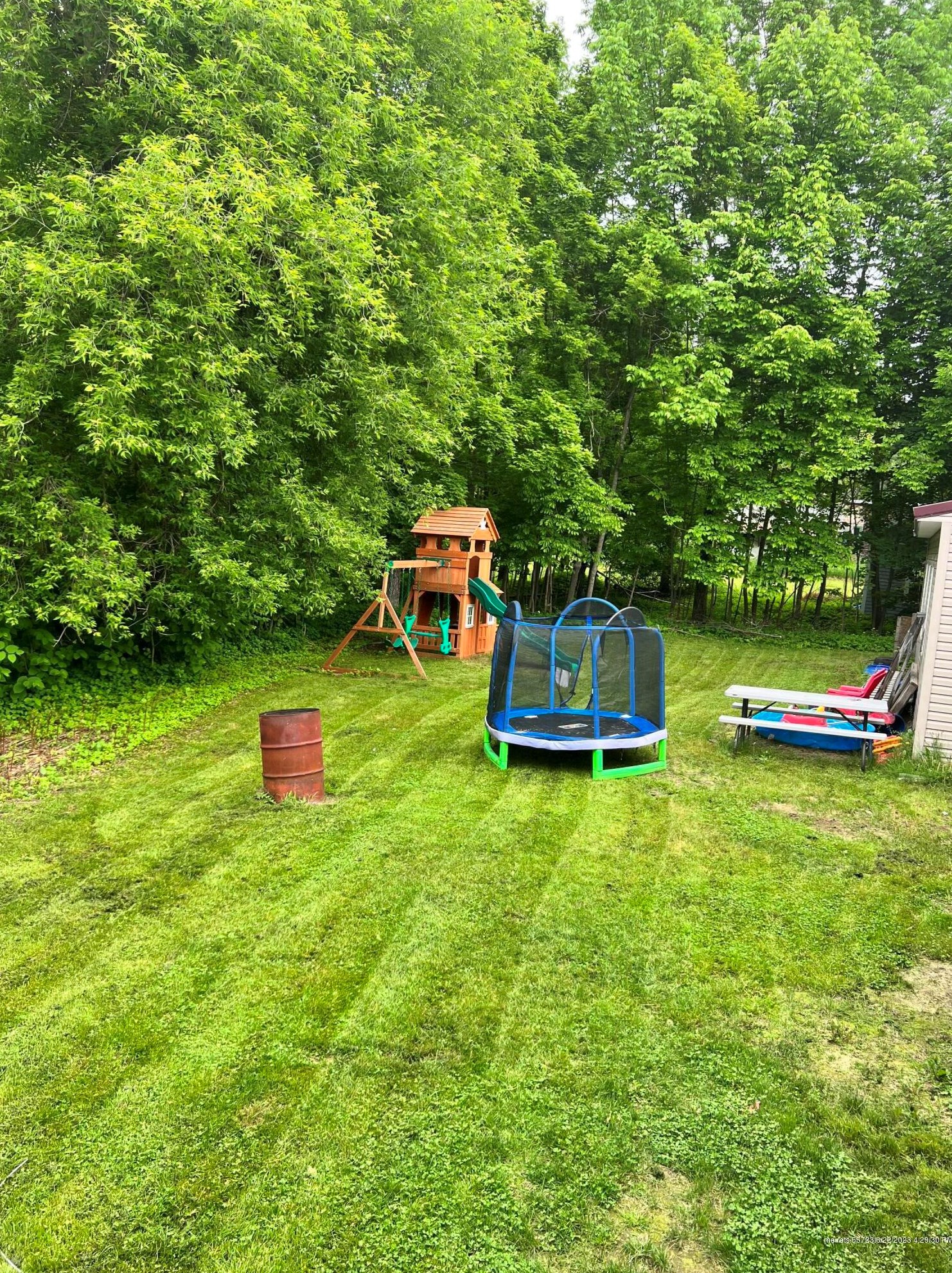 36 Davis St, Sebec ME  04426-1107 exterior