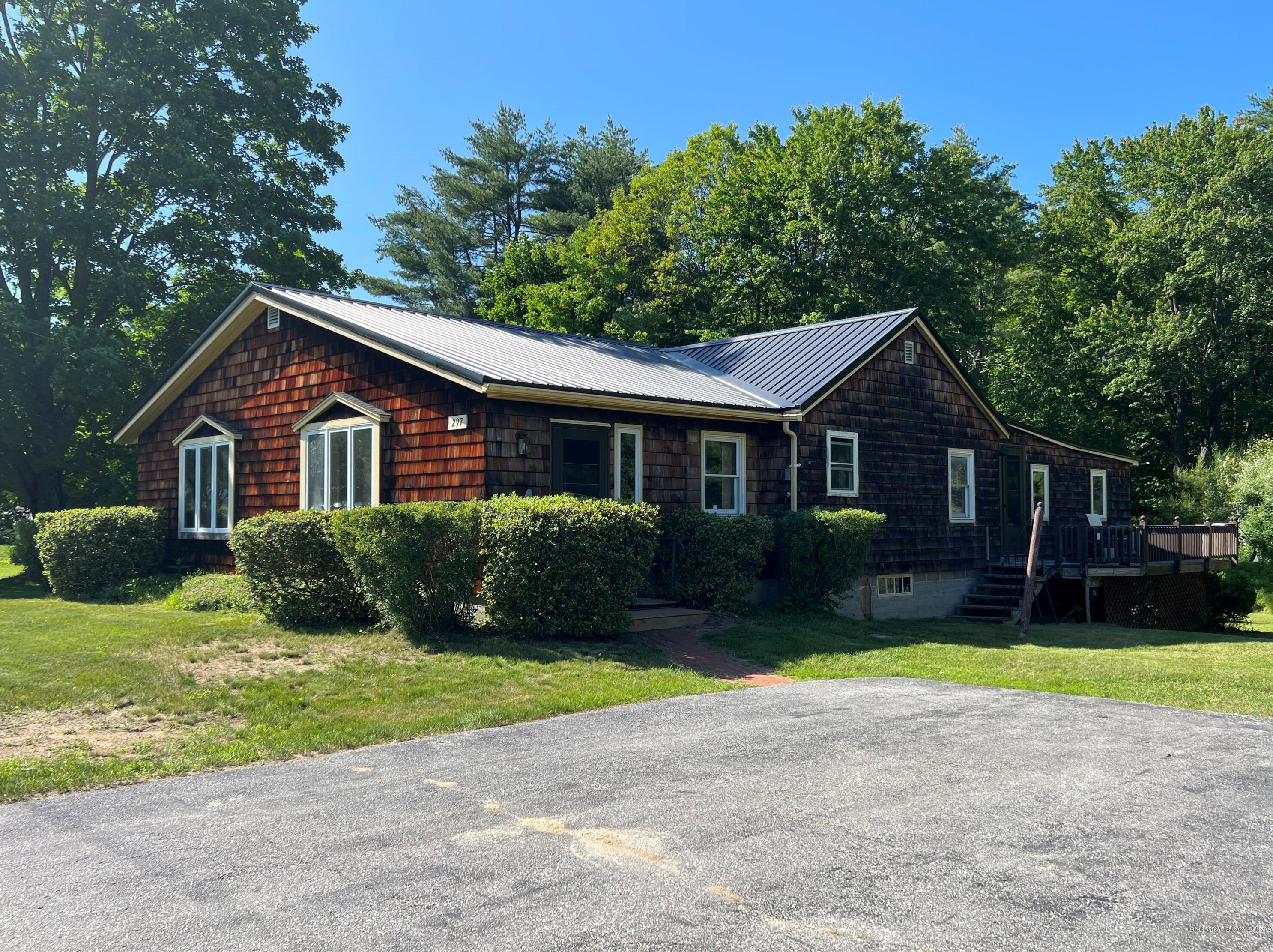 297 Minot Ave, Minot, ME 04258