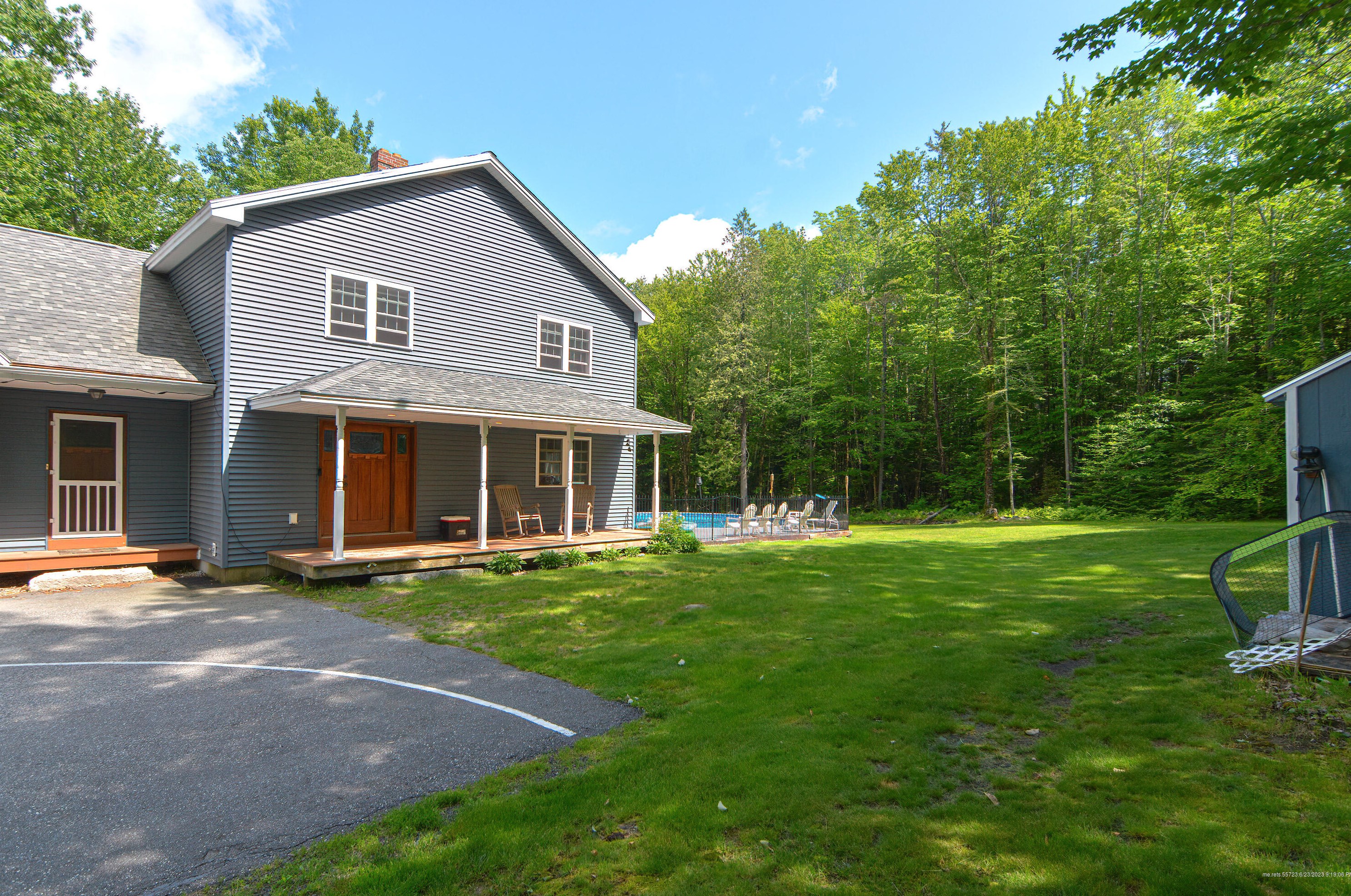 20 Sampson Ln, West Gardiner, ME 04345 exterior