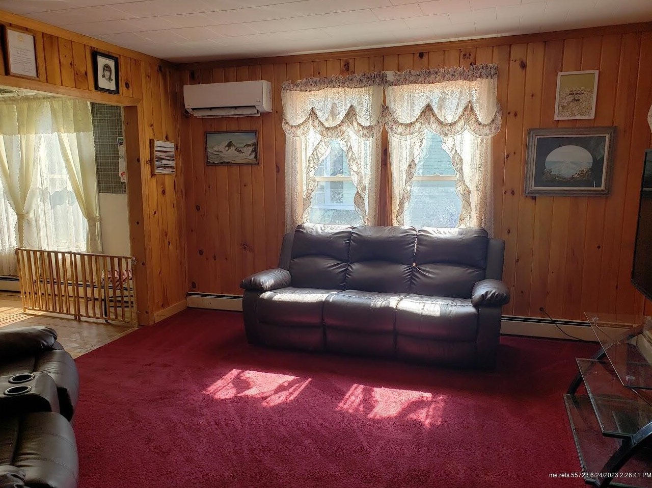 36 1st St, Milo, ME 04463