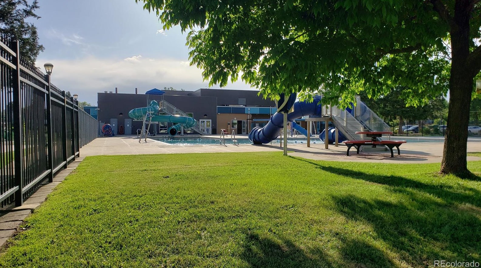 6616 Reed Ct, Arvada CO  80003-4005 exterior