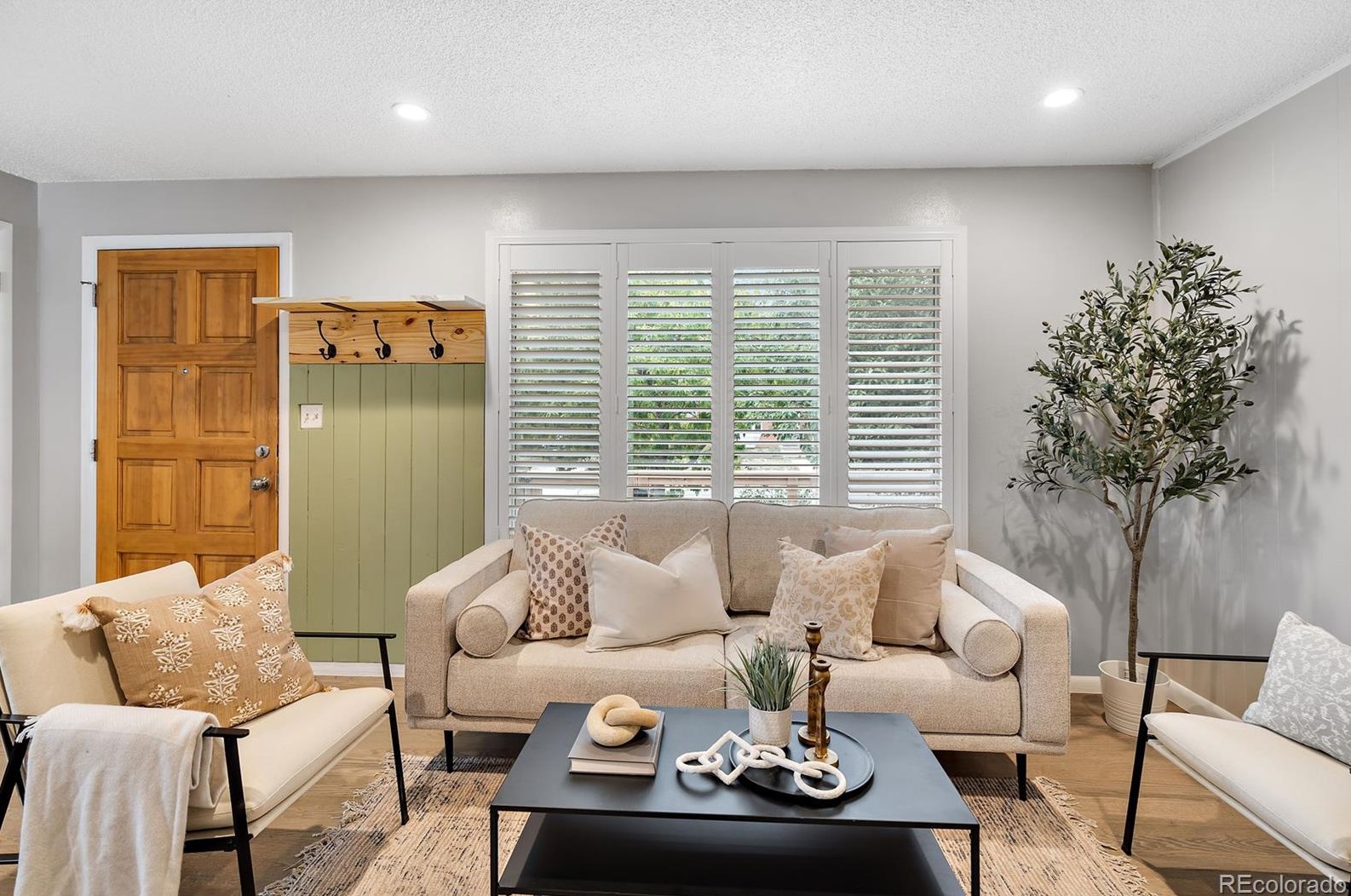 6174 Otis St, Arvada CO  80003-4942 exterior