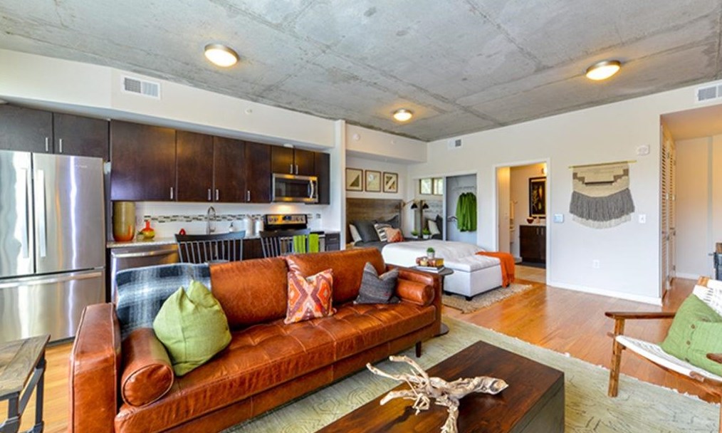 1163 Peachtree St, Atlanta GA  30309-3646 exterior