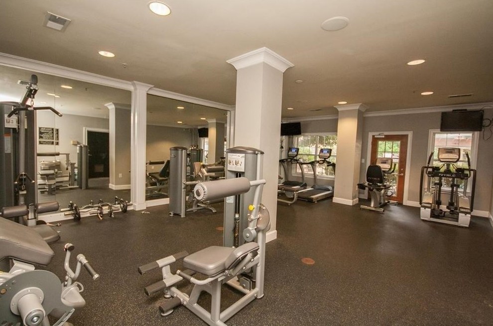 2676 Milscott Dr, Decatur GA  30033-5907 exterior