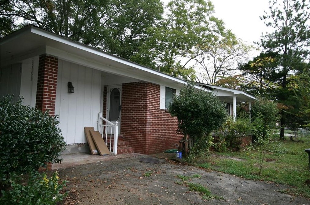 106 Nw Woodland Circle, Calhoun, GA 30701