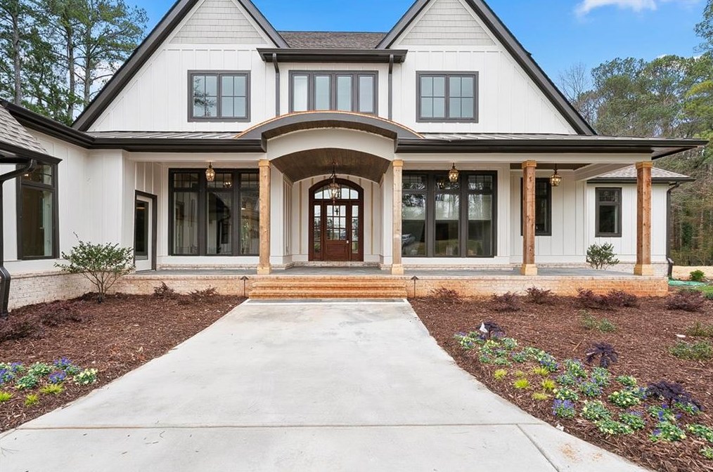 500 Jones Rd, Roswell, GA 30075-2838