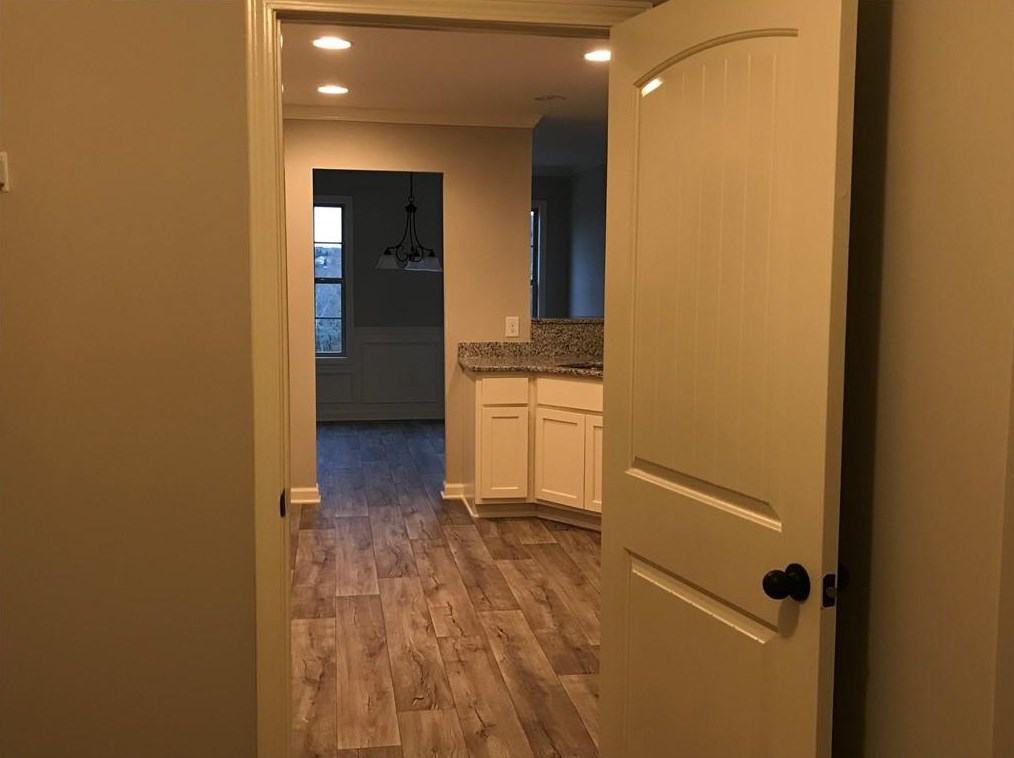 709 Pinnacle Dr, Winder, GA 30680-8552