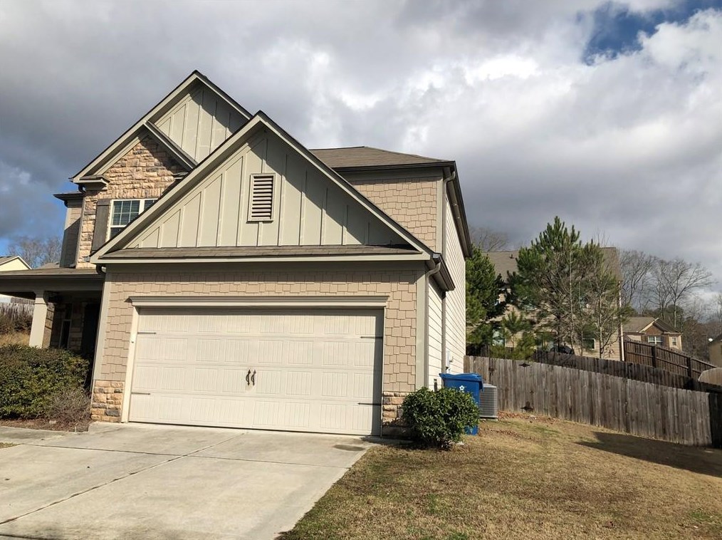 541 Collingsworth Ln, Lawrenceville, GA 30043-7587