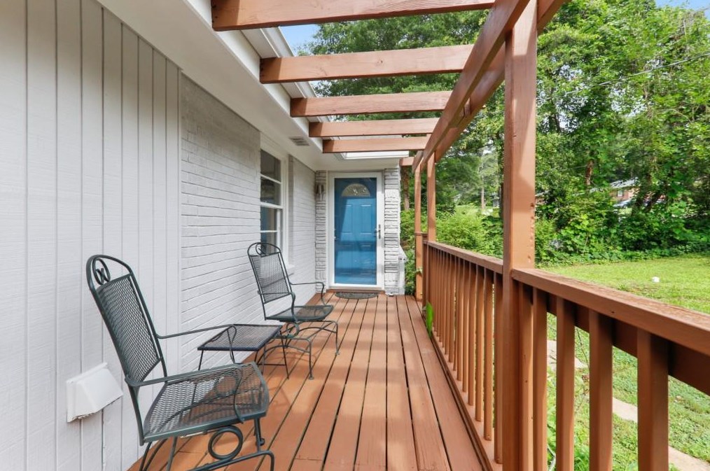 2145 Trailwood Rd, Decatur GA  30032-5339 exterior