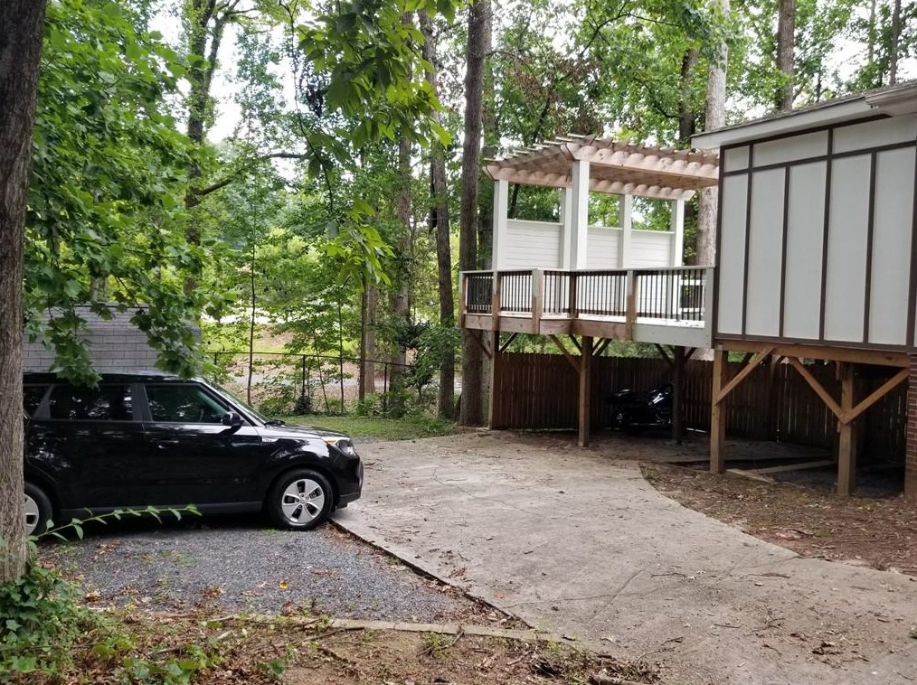 70 Whispering Way, Atlanta, GA 30328