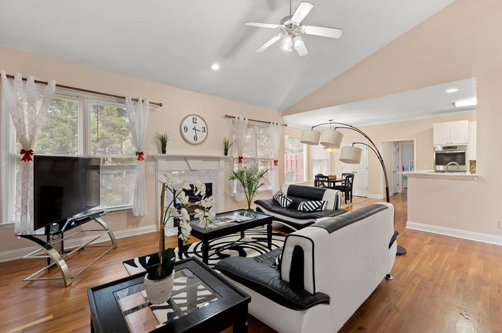 120 Sunvalley Dr, Alpharetta, GA 30004