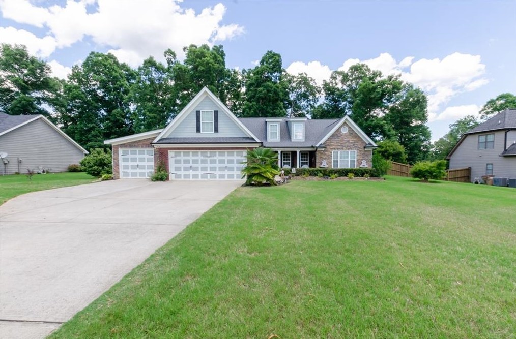 318 Junction Ct, Winder, GA 30680-5600