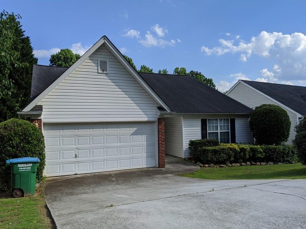 2273 Gwinn Dr, Norcross, GA 30071-2261