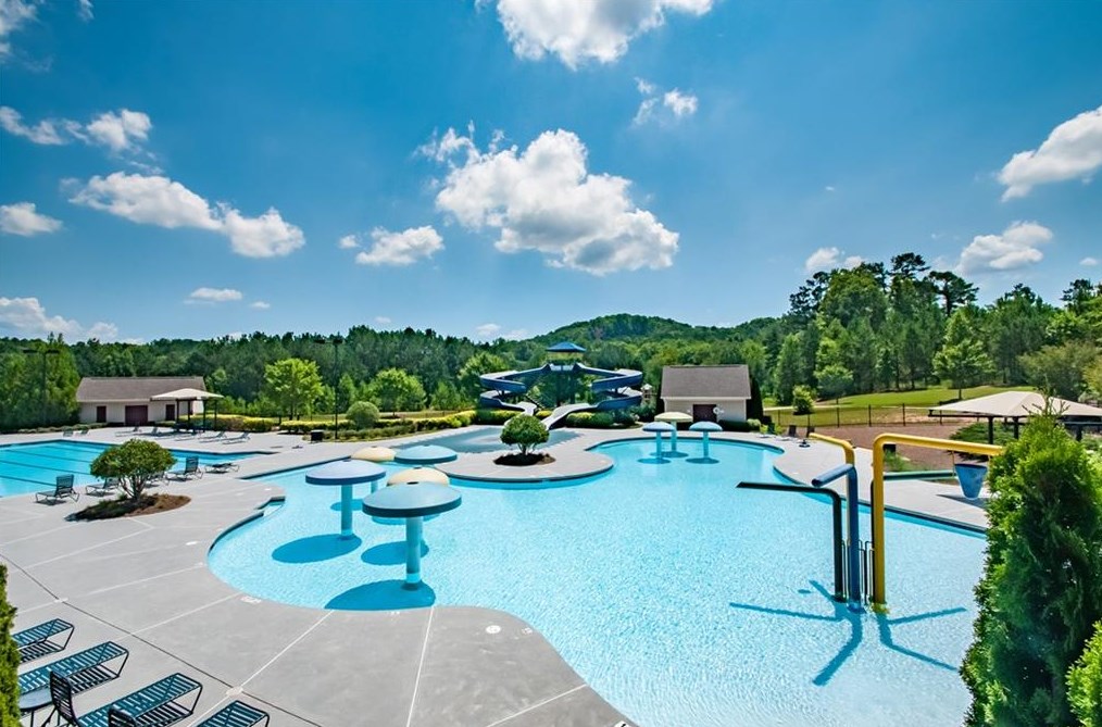 272 Moonlit Trl, Dallas GA  30132-7580 exterior