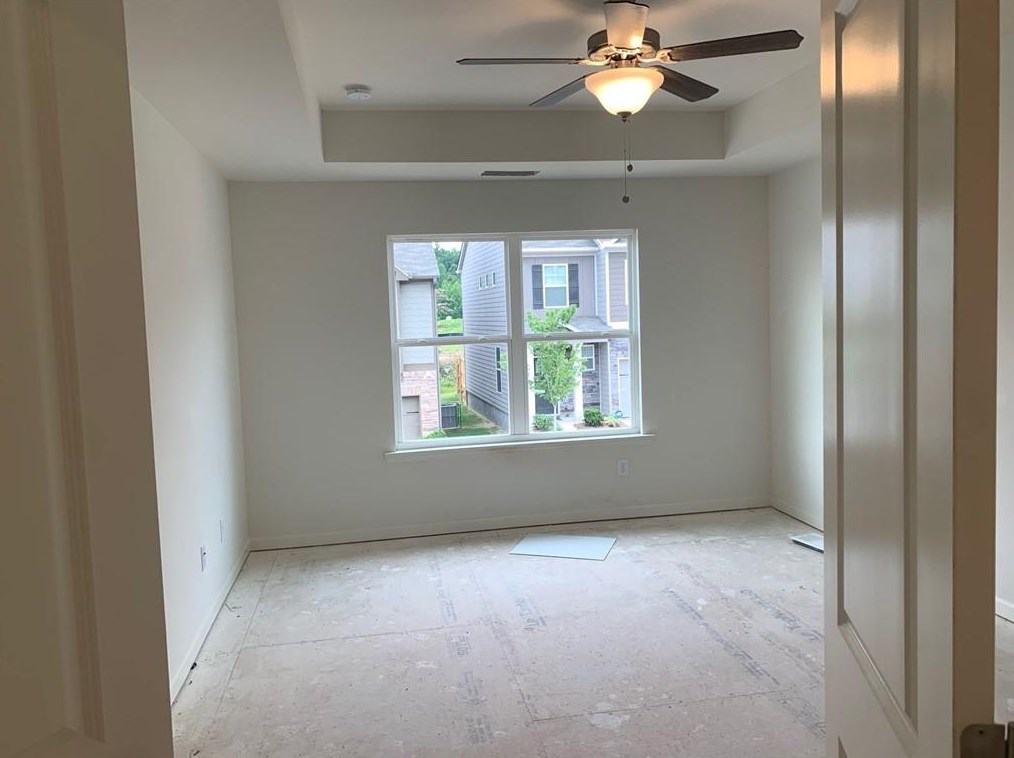 838 Regal Ln, Atlanta GA 30331-8633 exterior