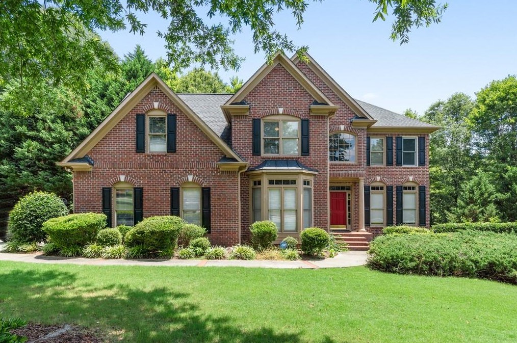 310 Colton Crest Dr, Alpharetta, GA 30005-2571