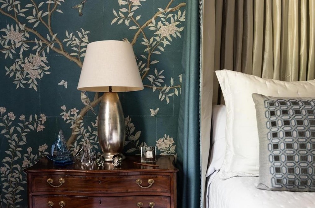 2841 Vernon Rd, Atlanta GA  30305-2934 exterior