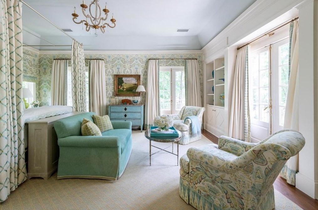 2841 Vernon Rd, Atlanta GA  30305-2934 exterior