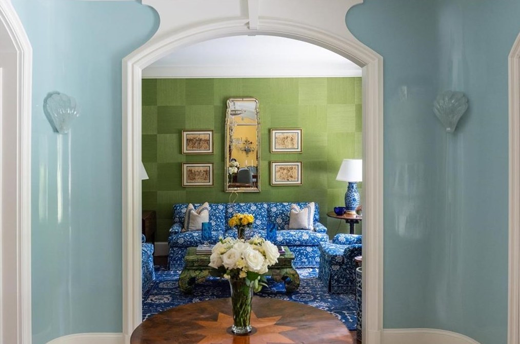 2841 Vernon Rd, Atlanta GA  30305-2934 exterior