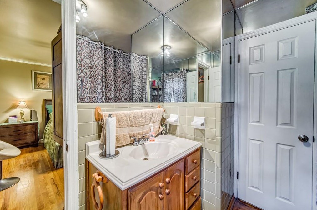 3625 Rainbow Dr, Decatur GA 30034-1920 exterior