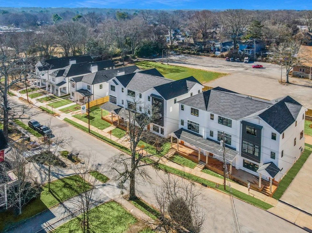 105 Mead Rd, Decatur, GA 30030-3622