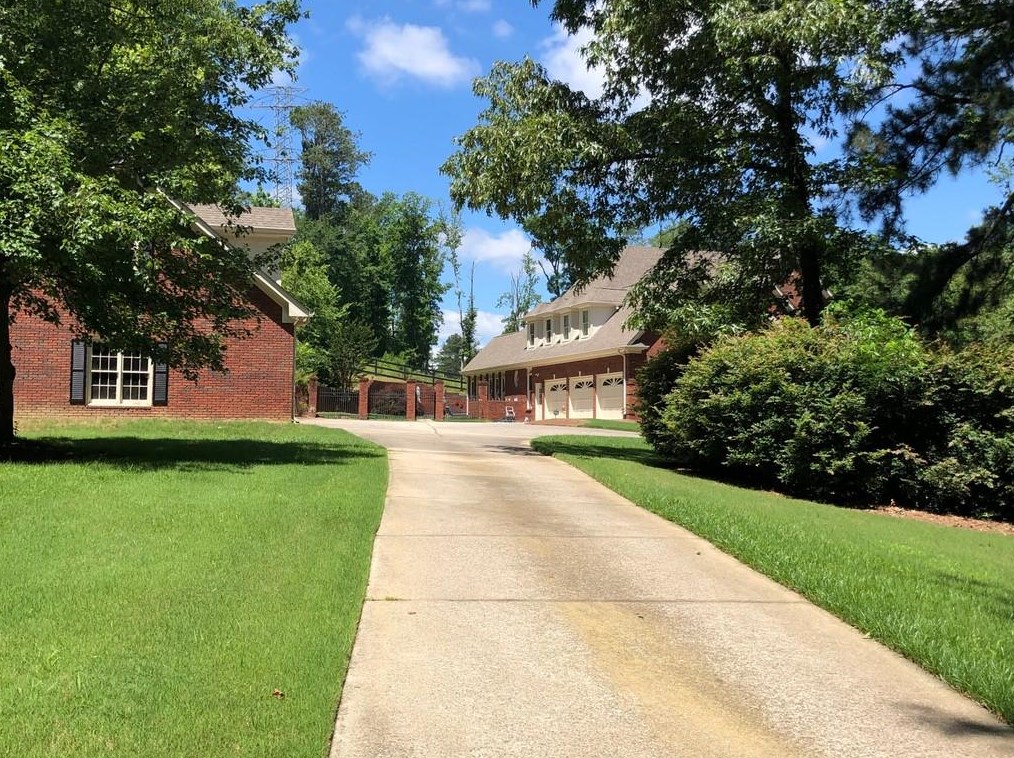 1937 County Line Rd, Acworth, GA 30101-4506