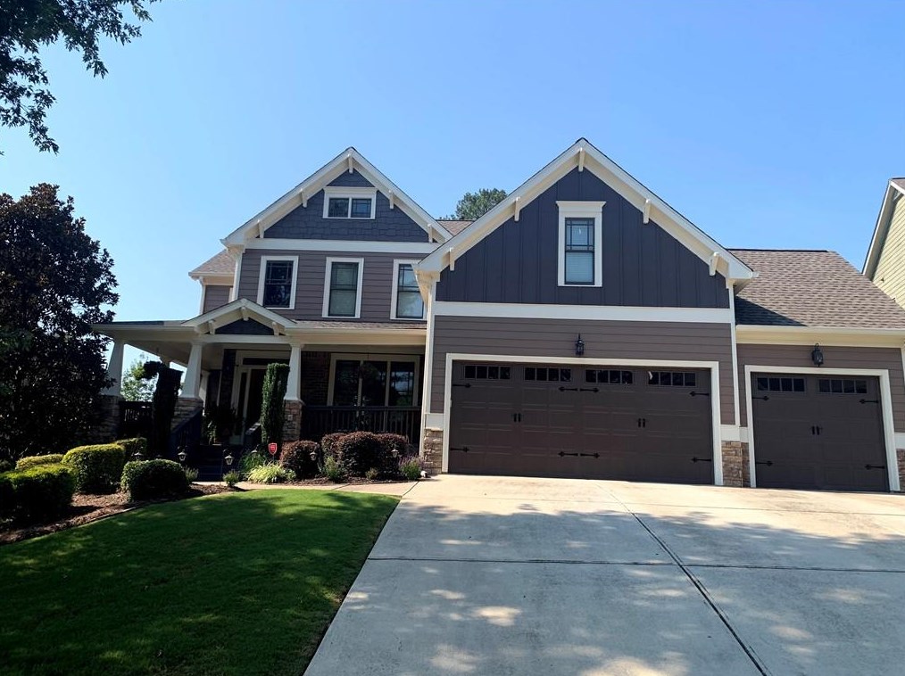 3427 Holly Glen Dr, Dacula, GA 30019-6590