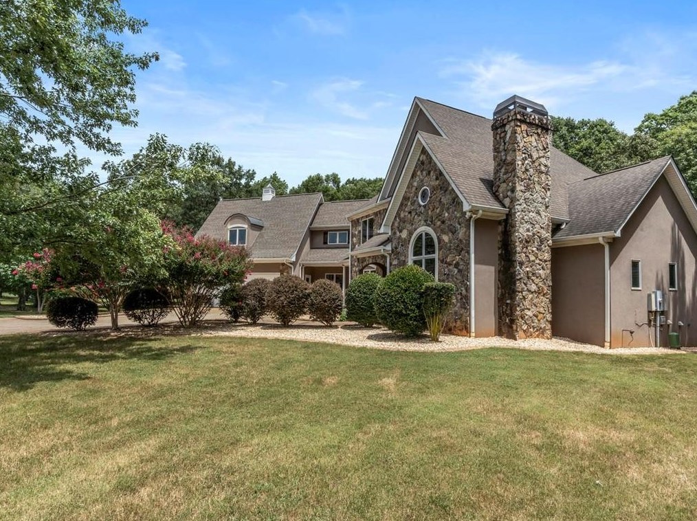 2325 Highway 54, Moreland, GA 30259-2804