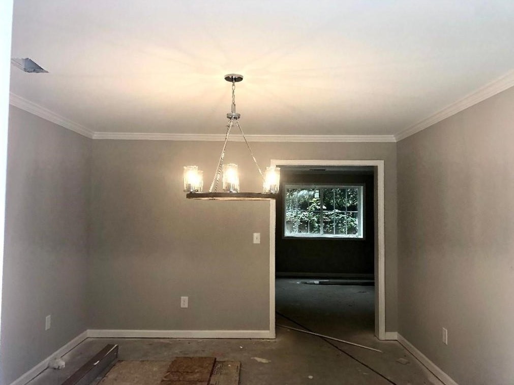 305 Winding River Dr, Atlanta, GA 30350-1912