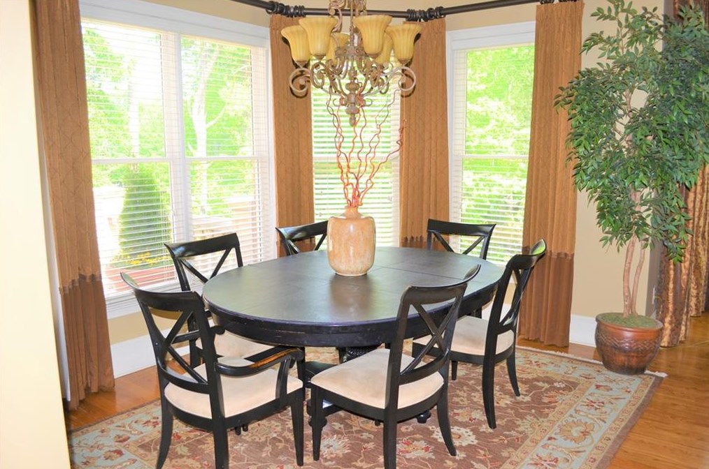 912 Carriage Path, Smyrna GA  30082-4761 exterior