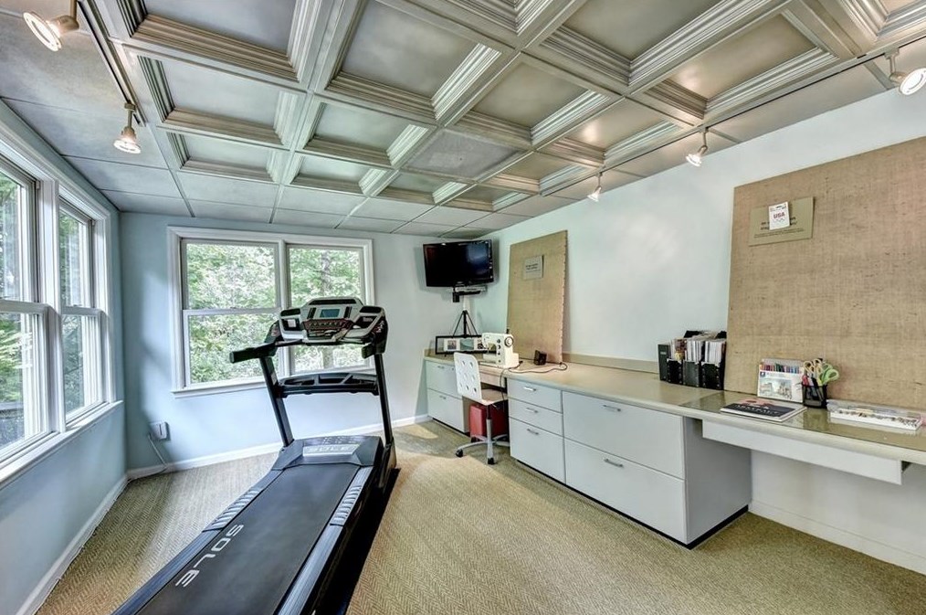 4218 Wieuca Overlook, Atlanta GA  30342-3447 exterior