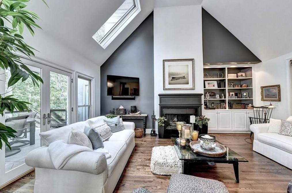 4218 Wieuca Overlook, Atlanta GA  30342-3447 exterior